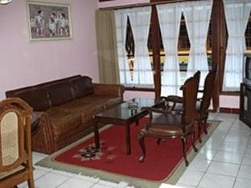 فندق كوماجايا كوماراتيه تاوانغمانغو المظهر الخارجي الصورة